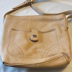 Stone Mountain Accessories Beige Crossbody Bag